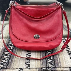 Coach Turnlock Hobo Bag Luxe True Leather NWOT